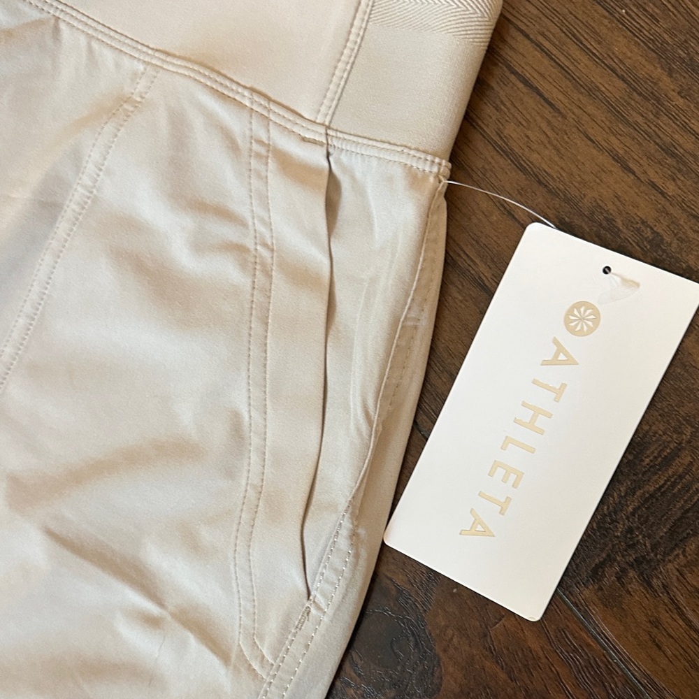 Athleta Brooklyn Heights Cargo Skirt - Picture 3 of 5